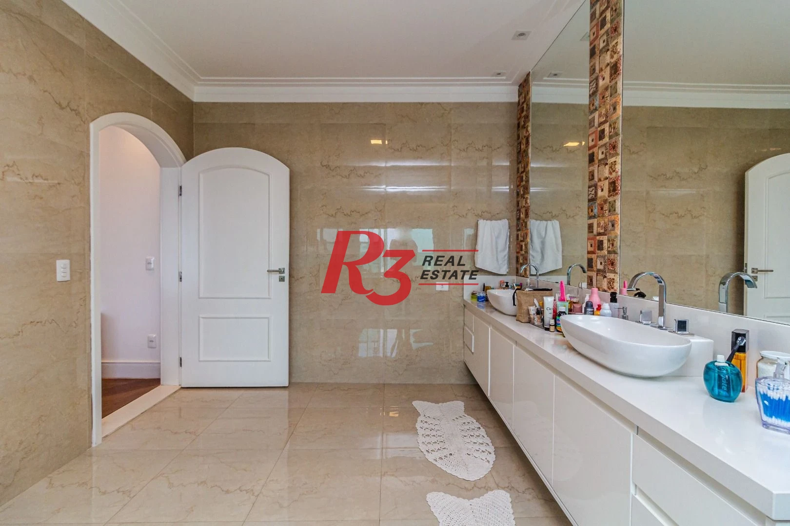 Casa, 2800 m² - venda por R$ 35.000.000,00 ou aluguel por R$ 180.000,00/mês - Morro Santa Terezinha - Santos/SP