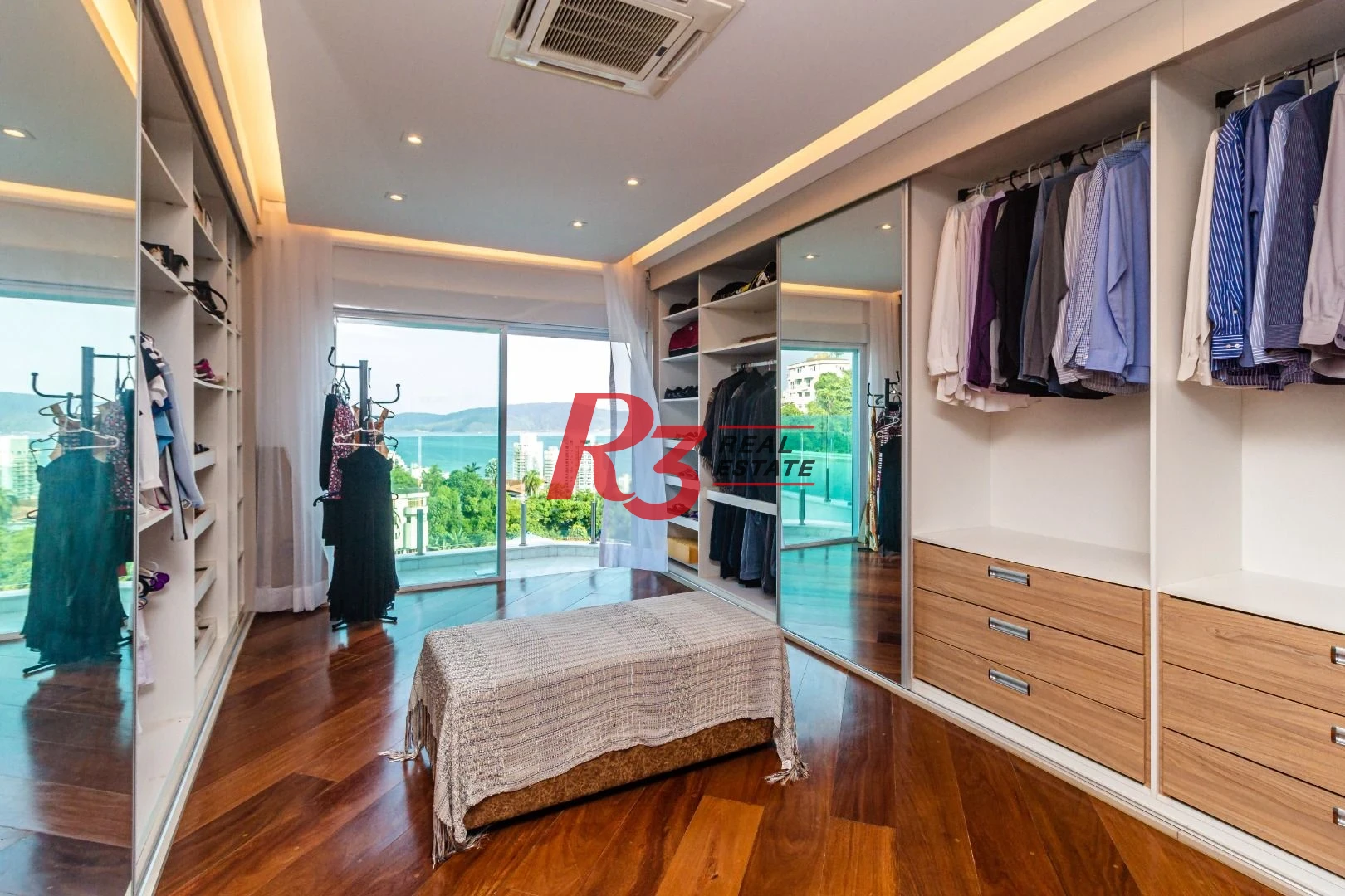 Casa, 2800 m² - venda por R$ 35.000.000,00 ou aluguel por R$ 180.000,00/mês - Morro Santa Terezinha - Santos/SP