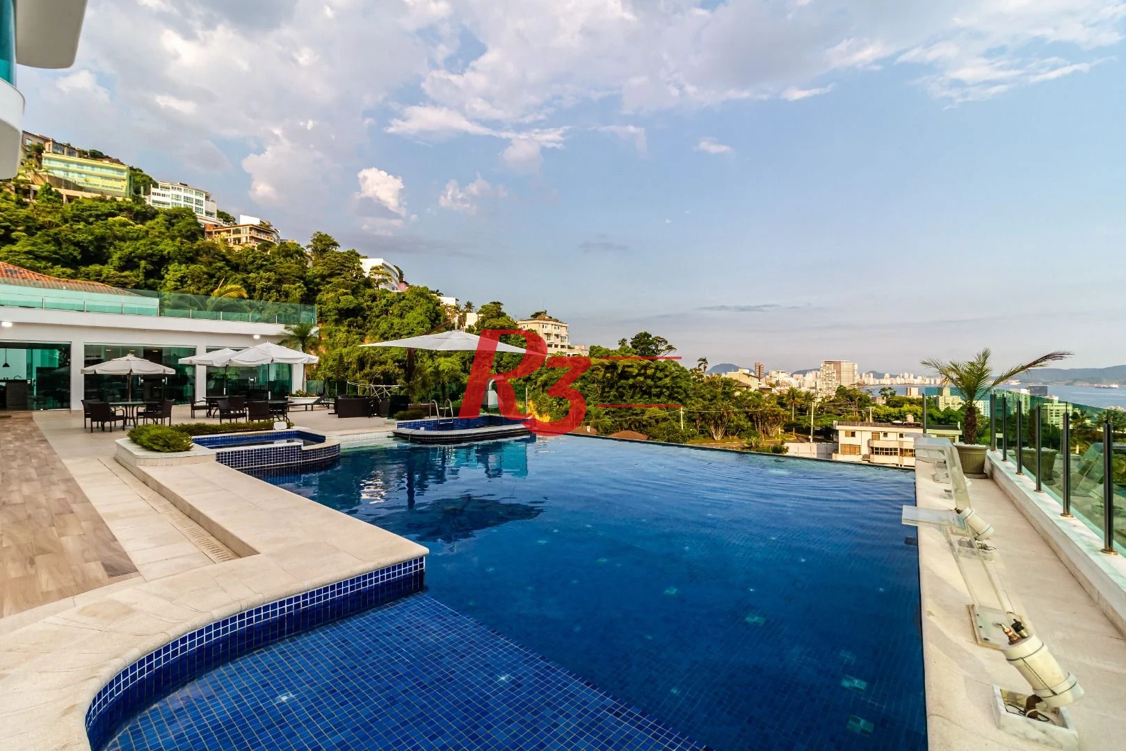 Casa, 2800 m² - venda por R$ 35.000.000,00 ou aluguel por R$ 180.000,00/mês - Morro Santa Terezinha - Santos/SP