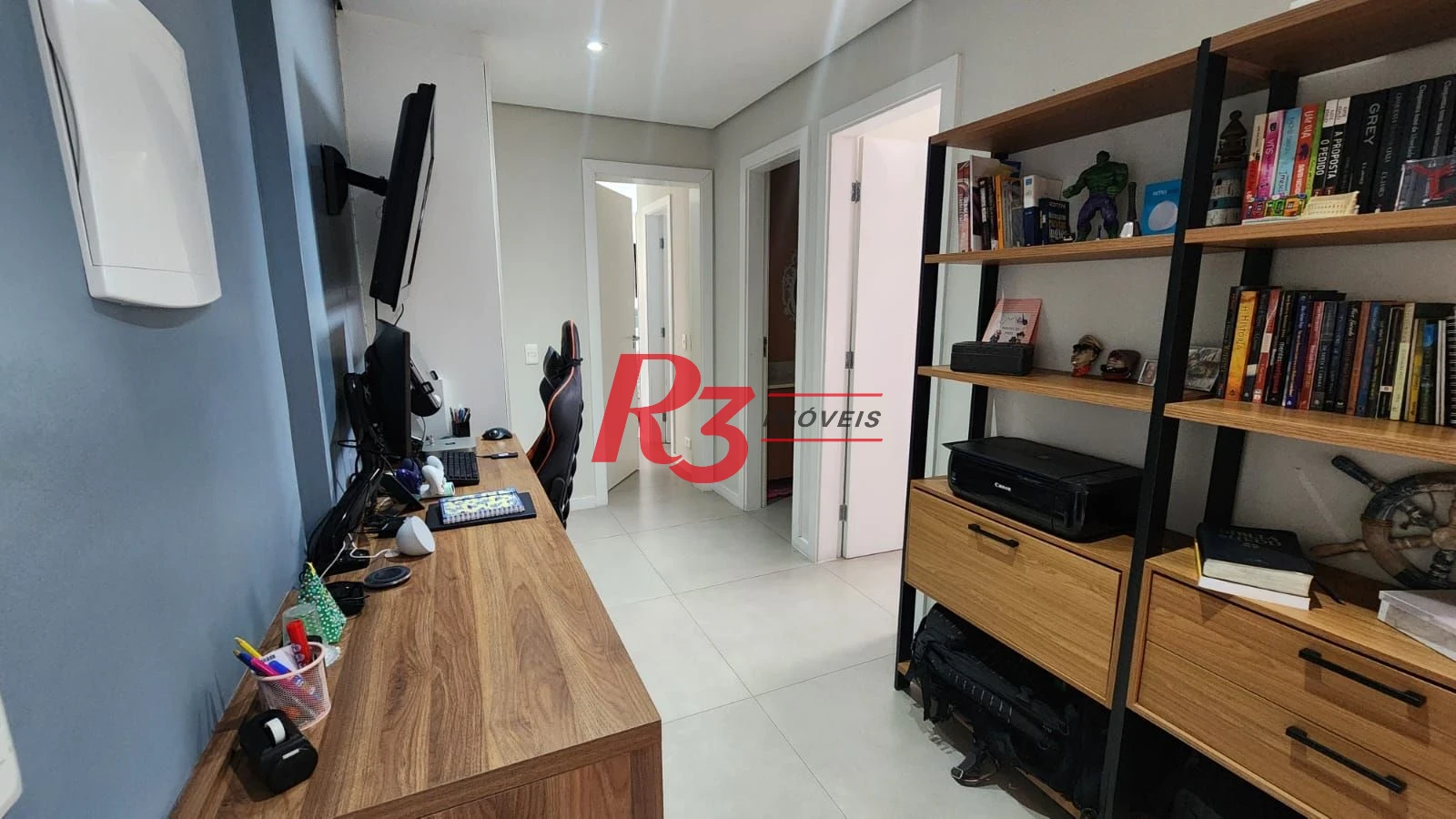Apartamento com 2 dormitórios à venda, 102 m² por R$ 875.000,00 - Ponta da Praia - Santos/SP