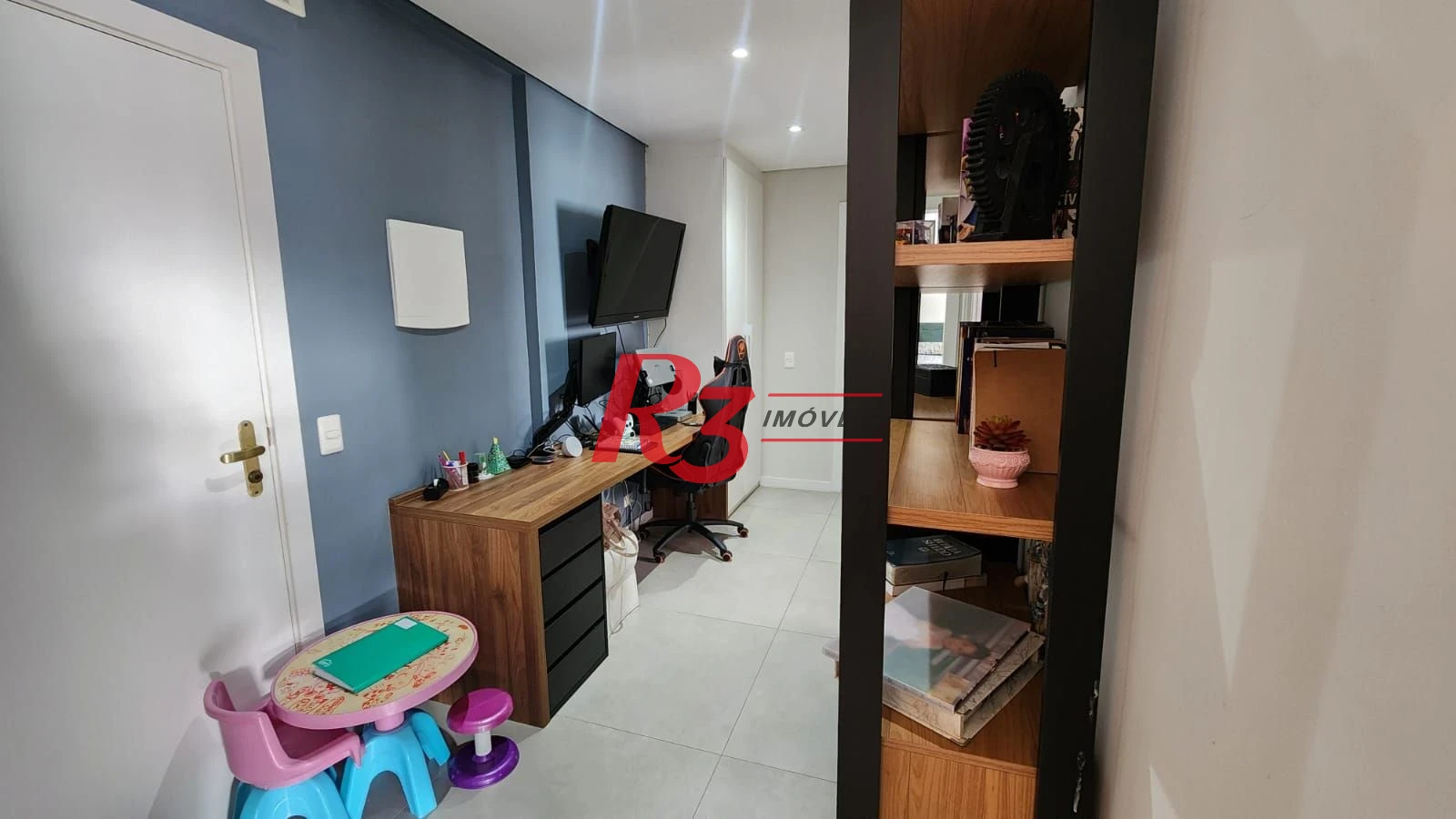 Apartamento com 2 dormitórios à venda, 102 m² por R$ 875.000,00 - Ponta da Praia - Santos/SP