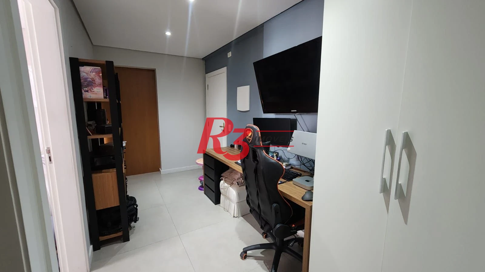 Apartamento com 2 dormitórios à venda, 102 m² por R$ 875.000,00 - Ponta da Praia - Santos/SP
