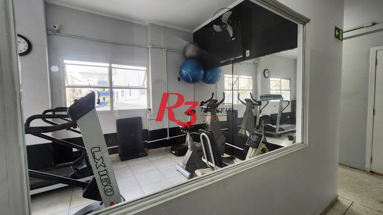 Apartamento com 2 dormitórios à venda, 102 m² por R$ 875.000,00 - Ponta da Praia - Santos/SP