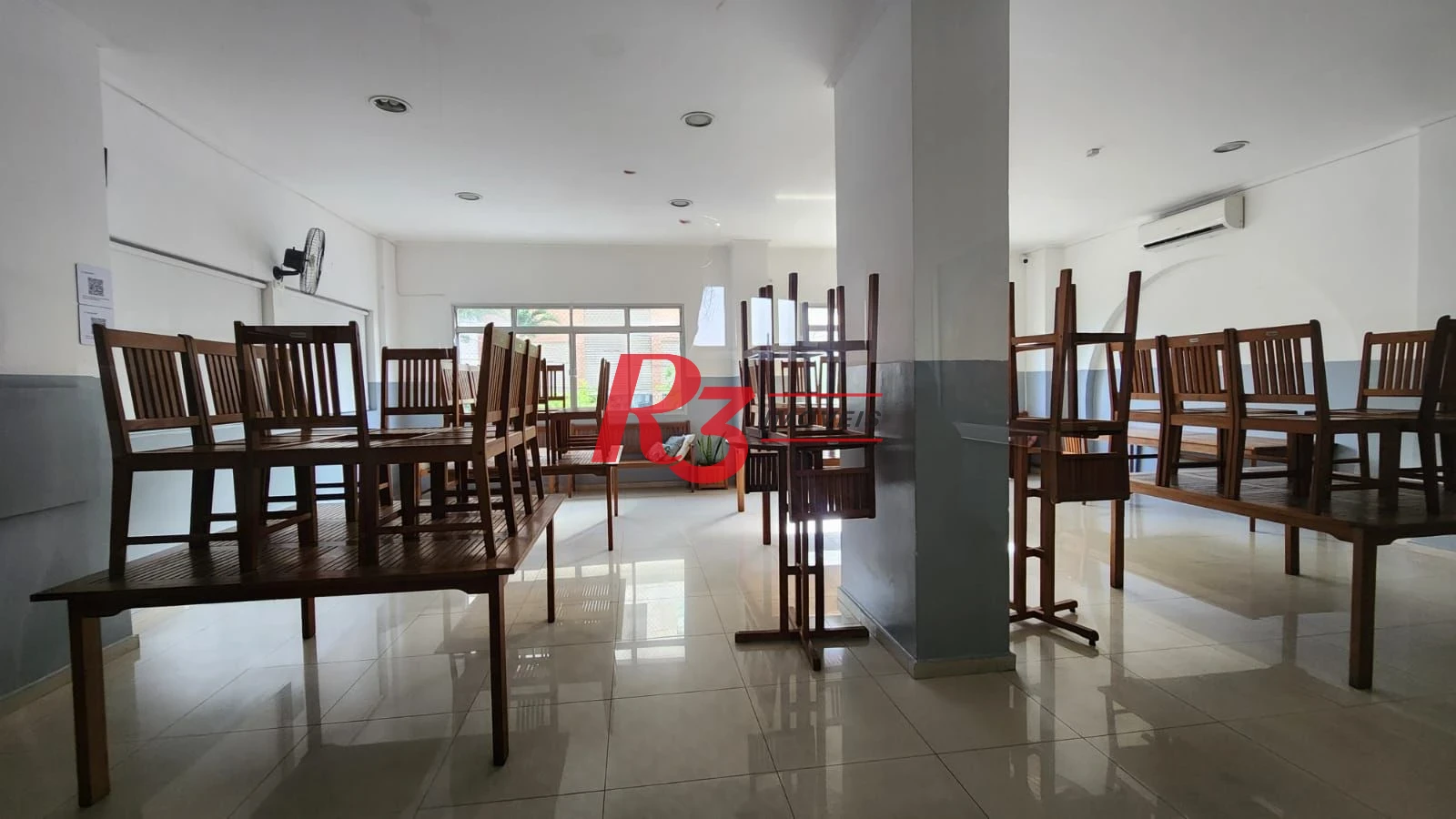 Apartamento com 2 dormitórios à venda, 102 m² por R$ 875.000,00 - Ponta da Praia - Santos/SP