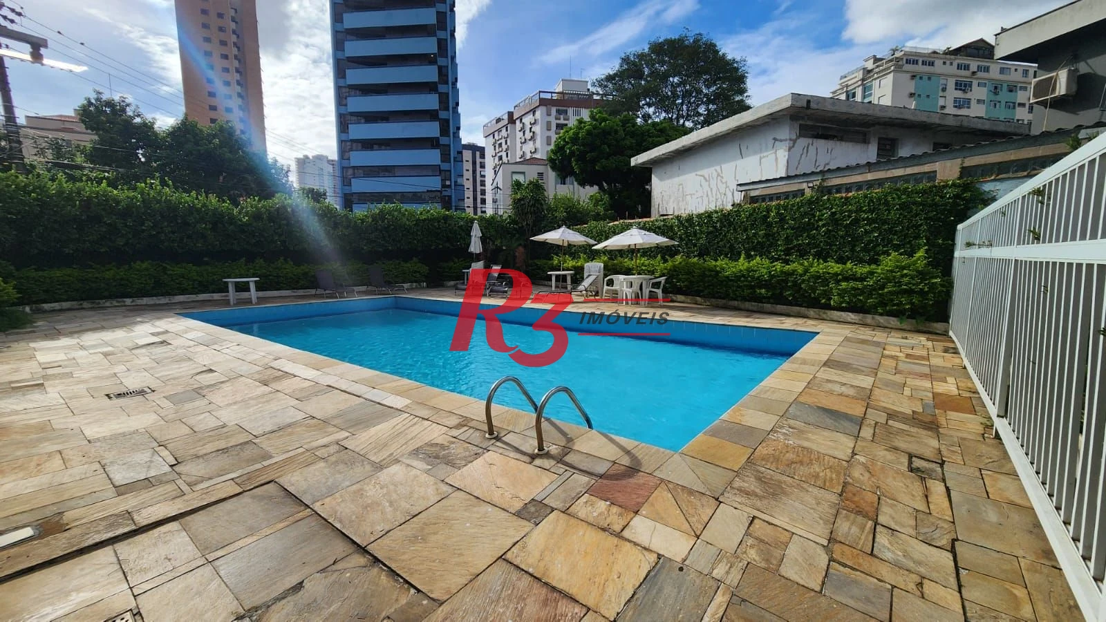 Apartamento com 2 dormitórios à venda, 102 m² por R$ 875.000,00 - Ponta da Praia - Santos/SP