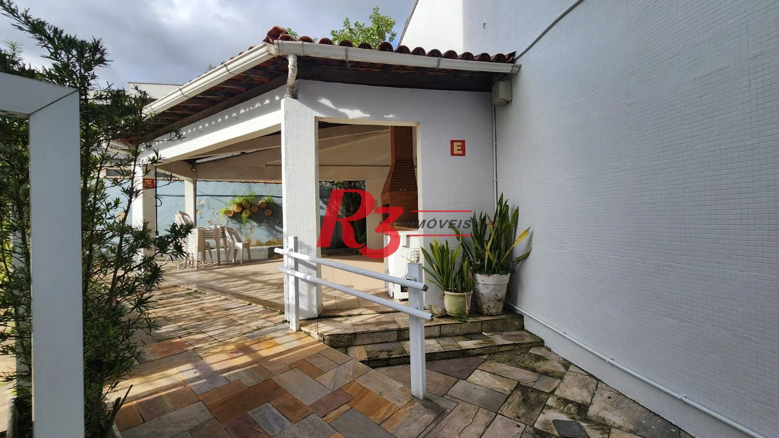 Apartamento com 2 dormitórios à venda, 102 m² por R$ 875.000,00 - Ponta da Praia - Santos/SP