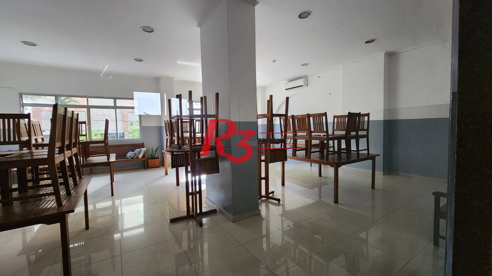 Apartamento com 2 dormitórios à venda, 102 m² por R$ 875.000,00 - Ponta da Praia - Santos/SP