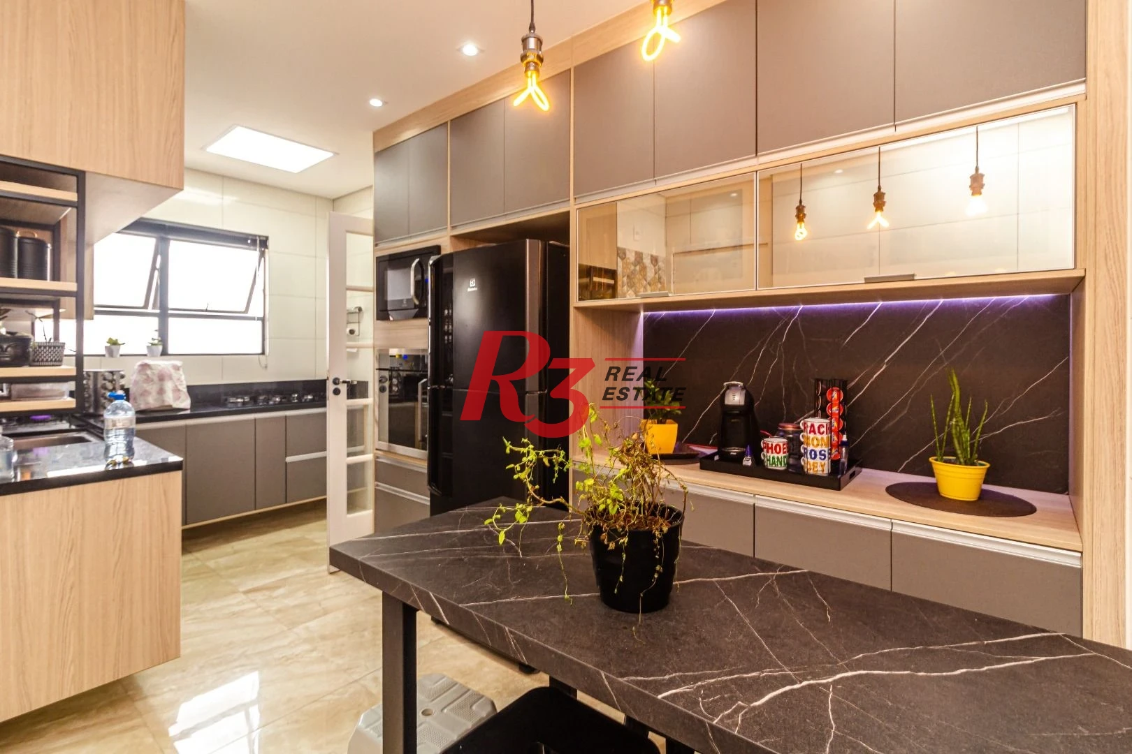 Apartamento à venda, 92 m² por R$ 600.000,00 - Ponta da Praia - Santos/SP