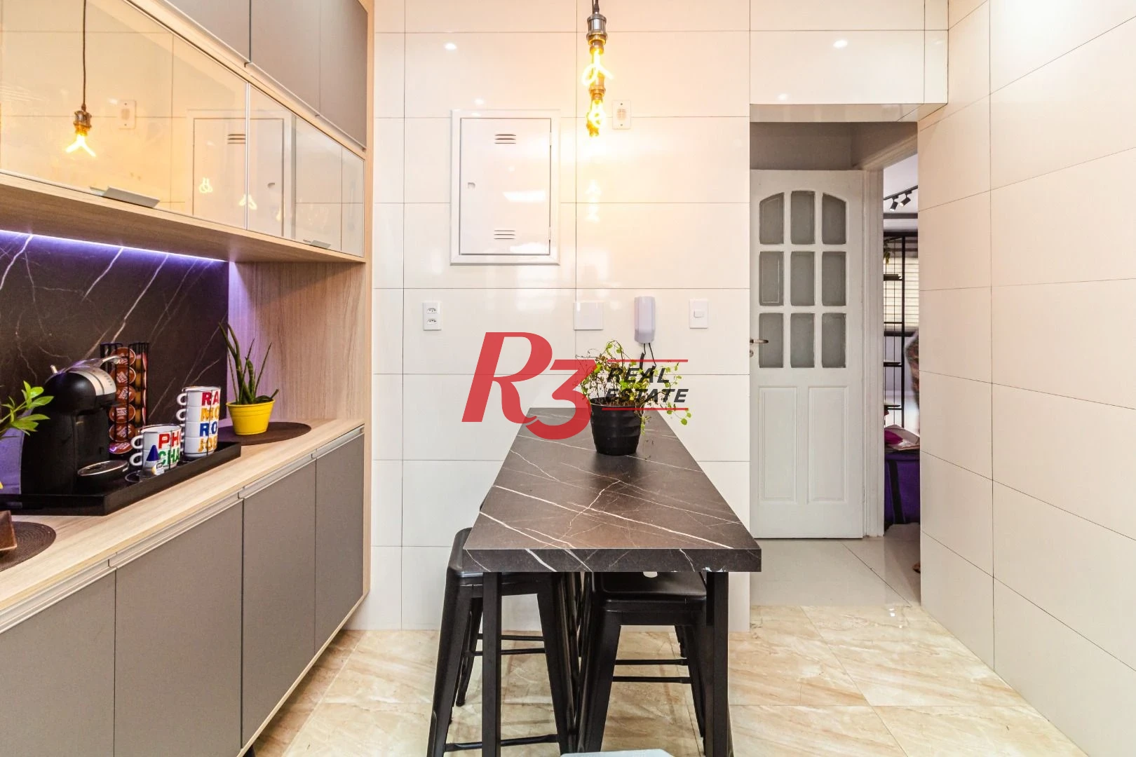 Apartamento à venda, 92 m² por R$ 600.000,00 - Ponta da Praia - Santos/SP