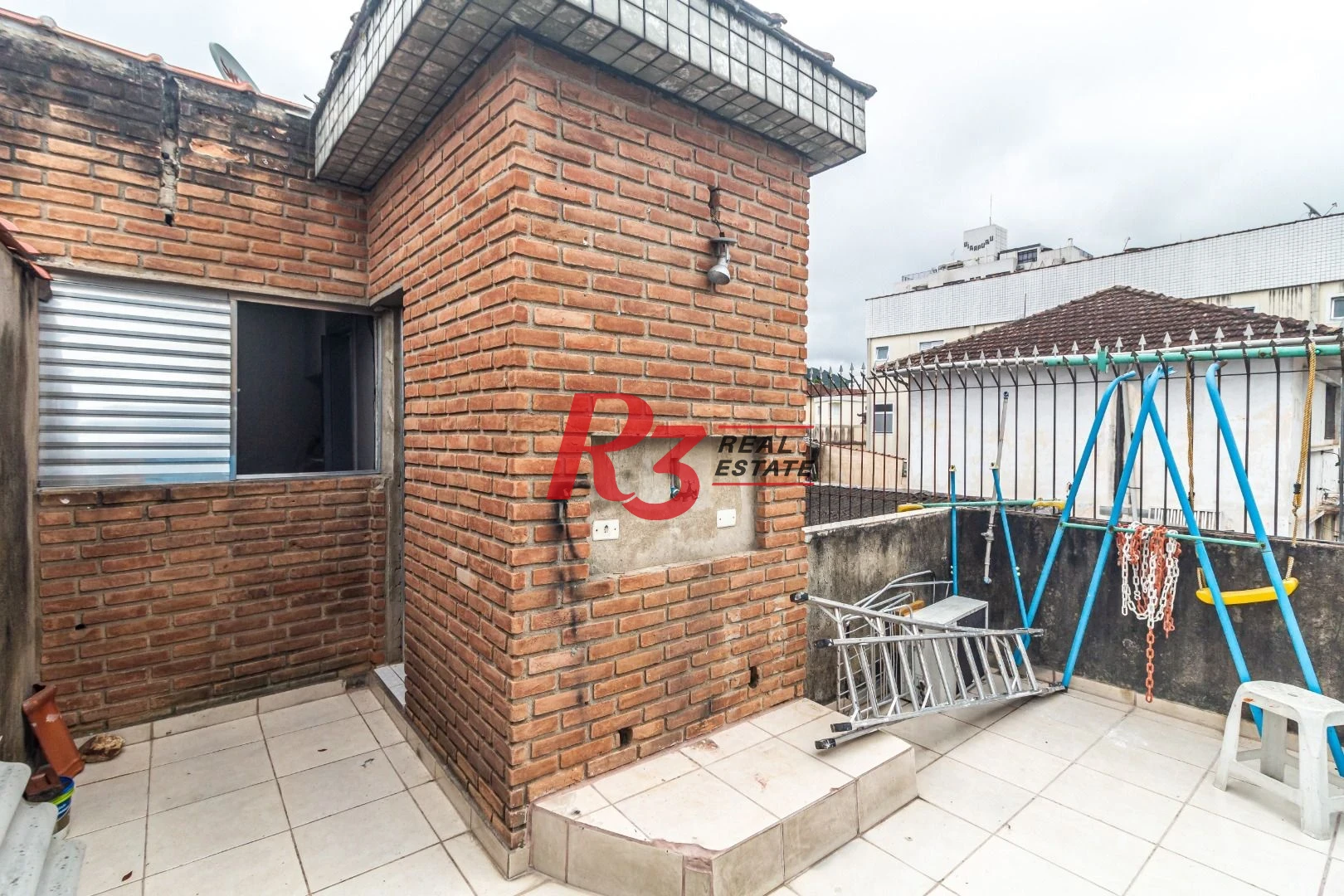Sobrado à venda, 139 m² por R$ 777.000,00 - Marapé - Santos/SP