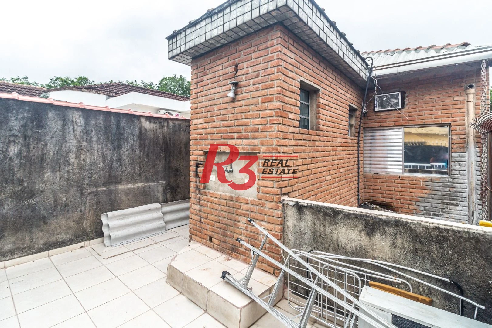 Sobrado à venda, 139 m² por R$ 777.000,00 - Marapé - Santos/SP