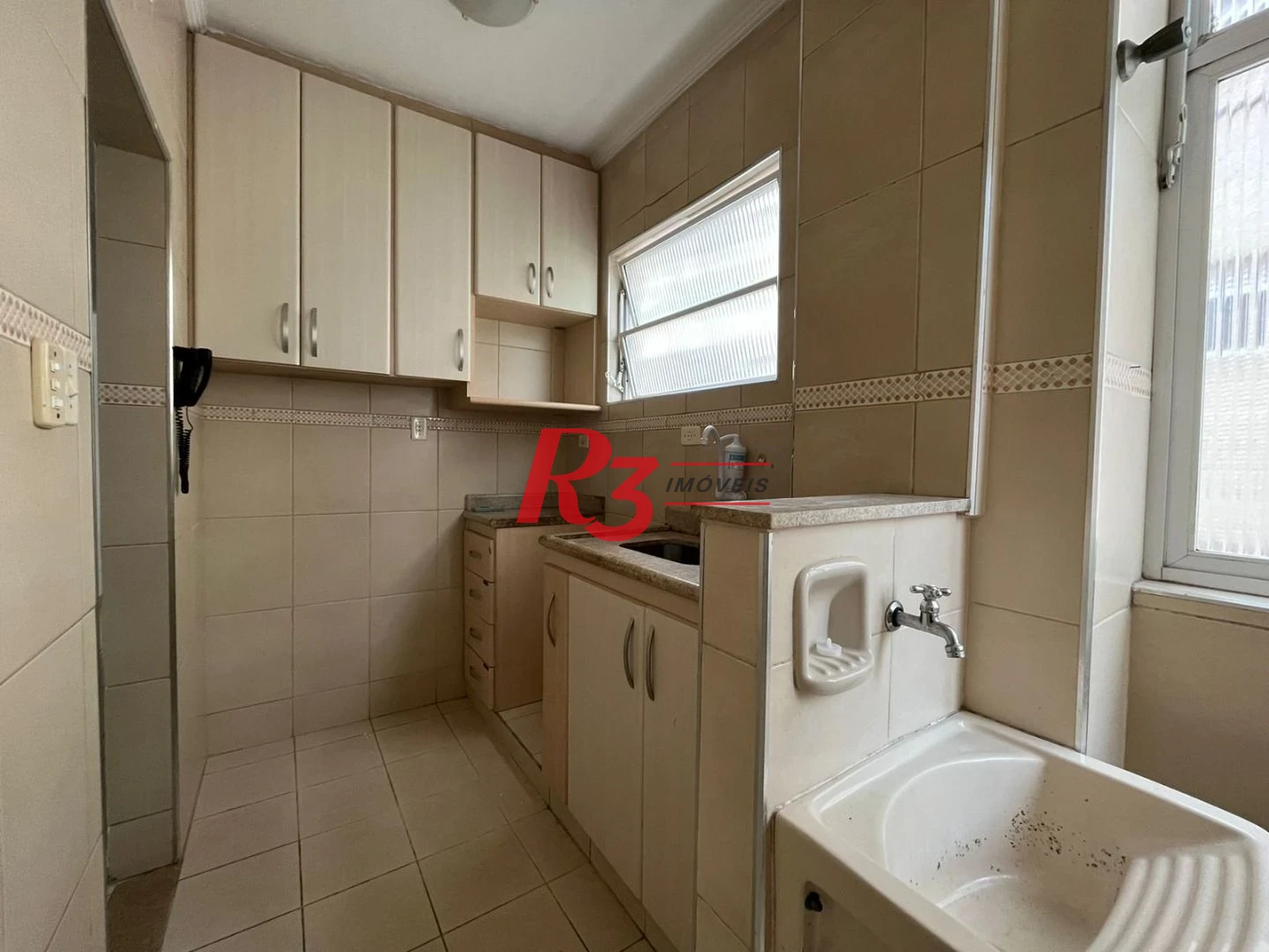 Apartamento com 1 dormitório à venda, 47 m² por R$ 360.000,00 - Gonzaga - Santos/SP