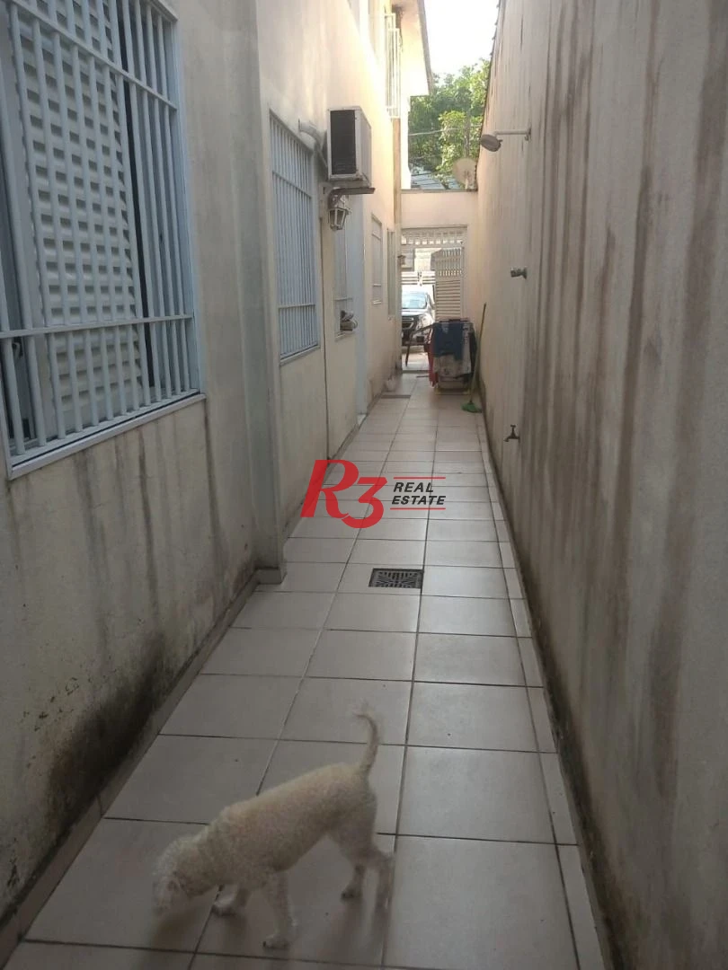Casa com 3 dormitórios, 103 m² - venda no bairro Marapé - Santos/SP