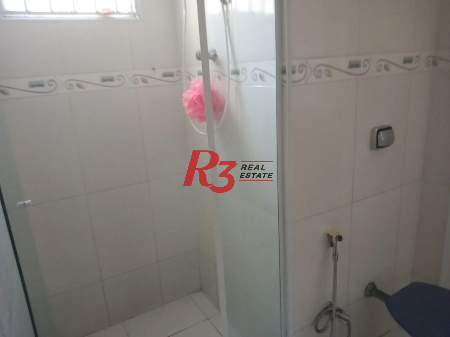 Casa com 3 dormitórios, 103 m² - venda no bairro Marapé - Santos/SP