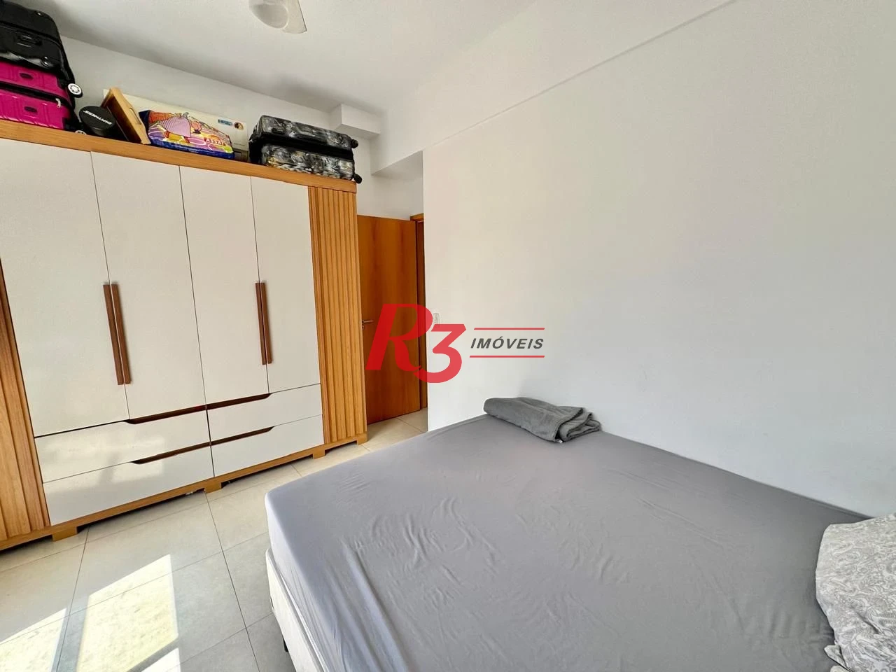 Apartamento com 2 dormitórios para alugar, 67 m² por R$ 4.200,00/mês - Encruzilhada - Santos/SP