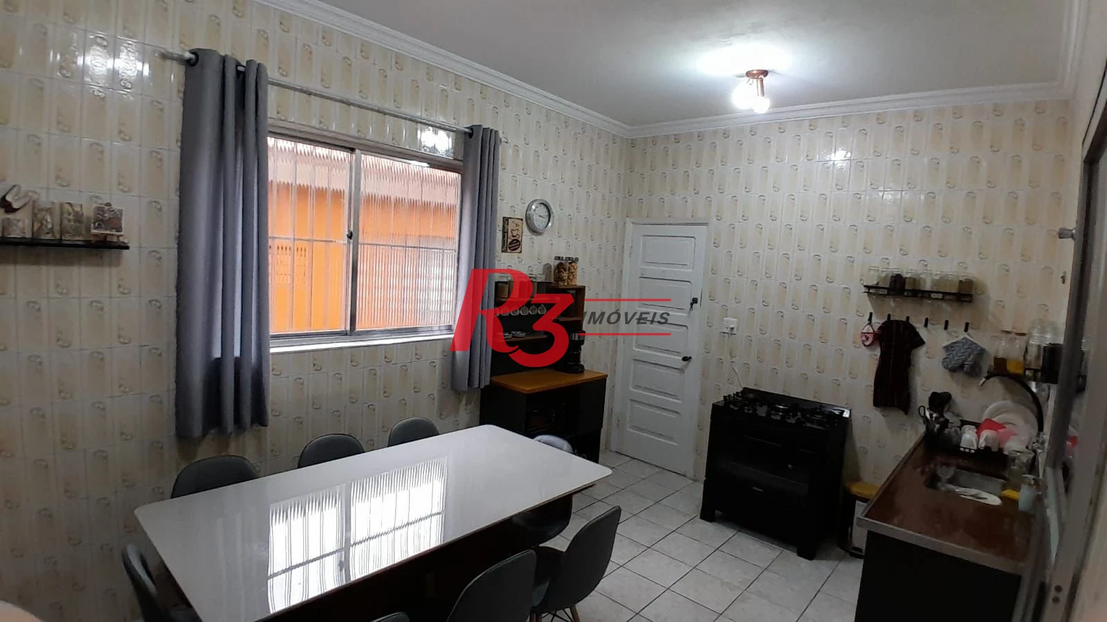 Sobrado à venda, 77 m² por R$ 670.000,00 - Ponta da Praia - Santos/SP