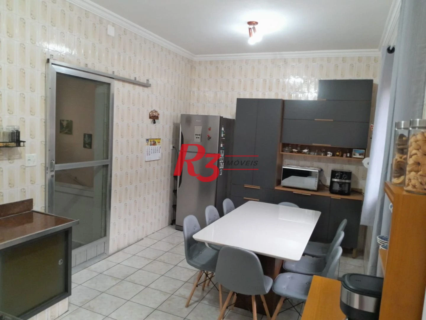 Sobrado à venda, 77 m² por R$ 670.000,00 - Ponta da Praia - Santos/SP