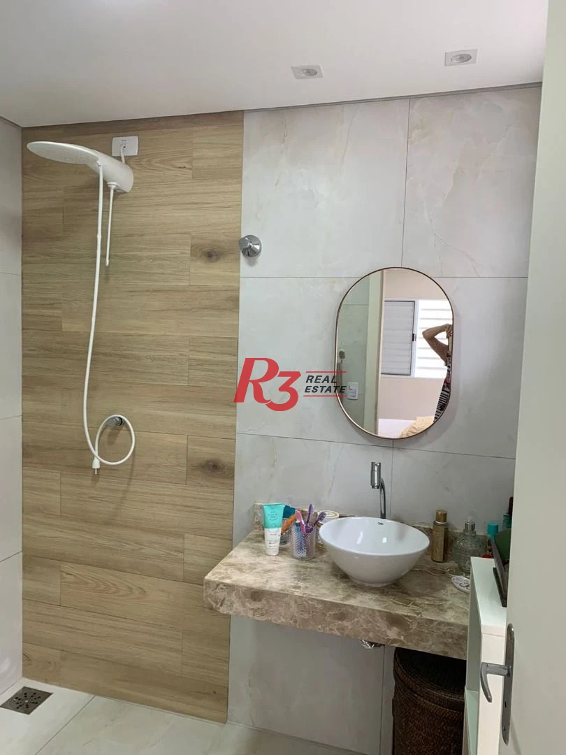 Sobrado à venda, 138 m² por R$ 1.200.000,00 - Boqueirão - Santos/SP
