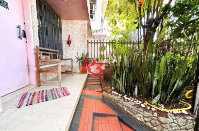 Sobrado com 3 dormitórios à venda, 140 m² por R$ 690.000,00 - Vila Matias - Santos/SP