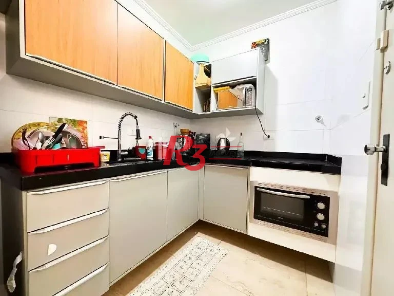 Sobrado com 3 dormitórios à venda, 140 m² por R$ 690.000,00 - Vila Matias - Santos/SP