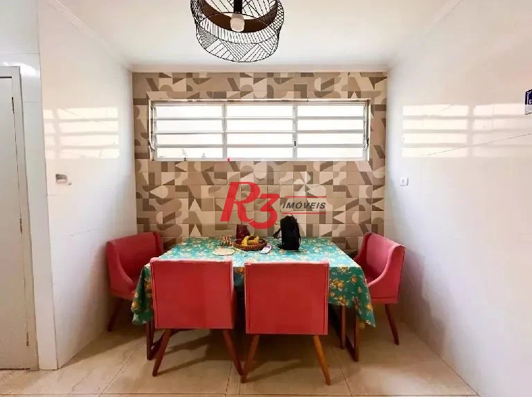 Sobrado com 3 dormitórios à venda, 140 m² por R$ 690.000,00 - Vila Matias - Santos/SP
