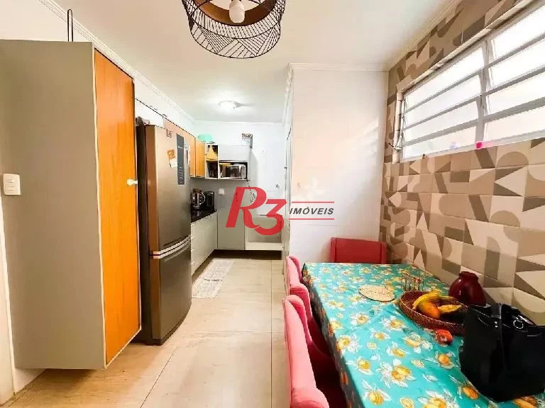 Sobrado com 3 dormitórios à venda, 140 m² por R$ 690.000,00 - Vila Matias - Santos/SP