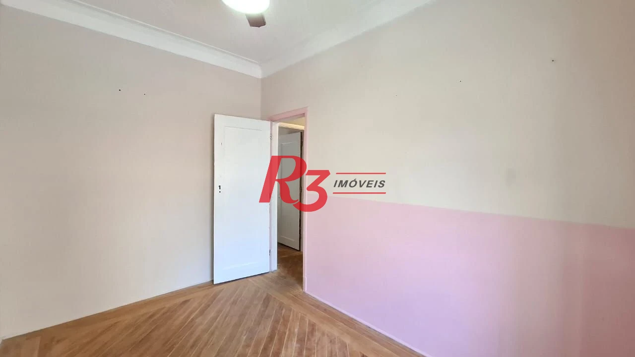 Sobrado com 2 dormitórios para alugar, 250 m² por R$ 5.500,00/mês - Pompéia - Santos/SP