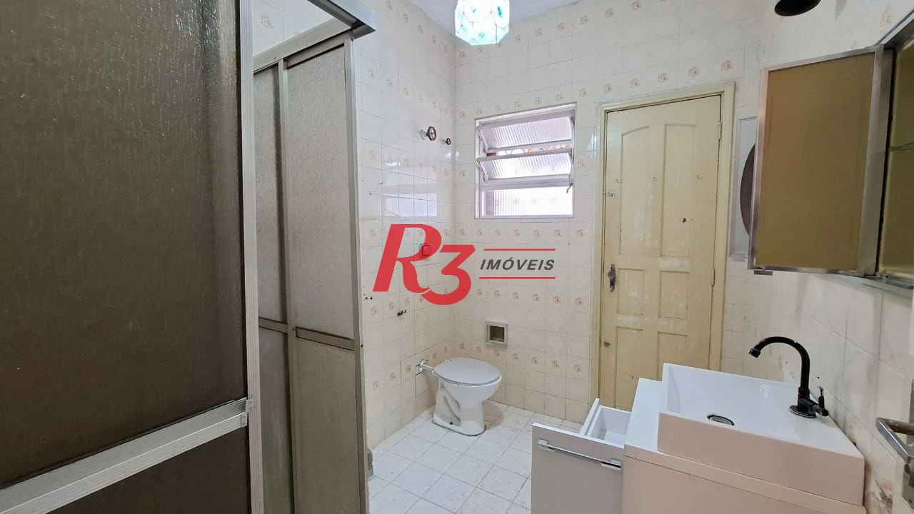 Sobrado com 2 dormitórios para alugar, 250 m² por R$ 5.500,00/mês - Pompéia - Santos/SP