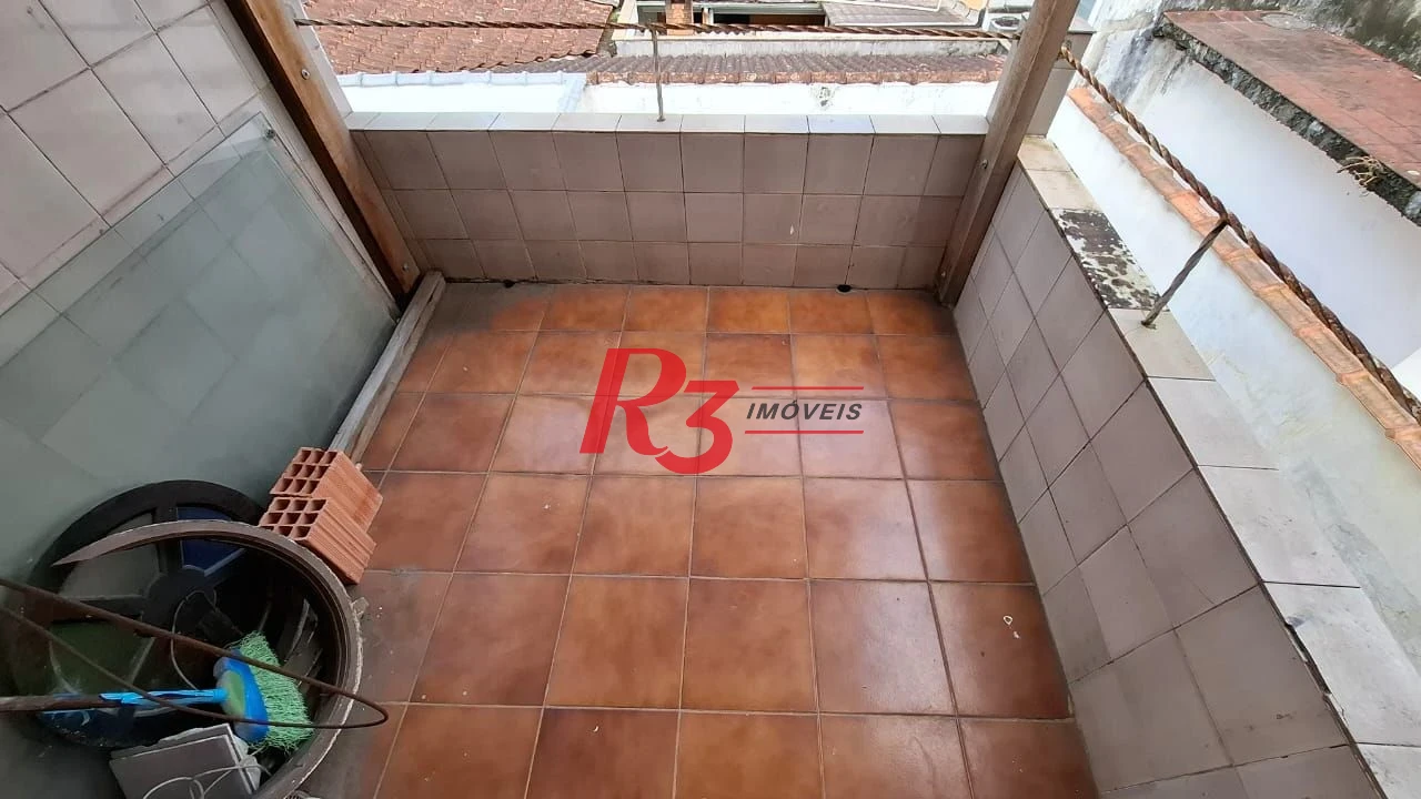 Sobrado com 2 dormitórios para alugar, 250 m² por R$ 5.500,00/mês - Pompéia - Santos/SP