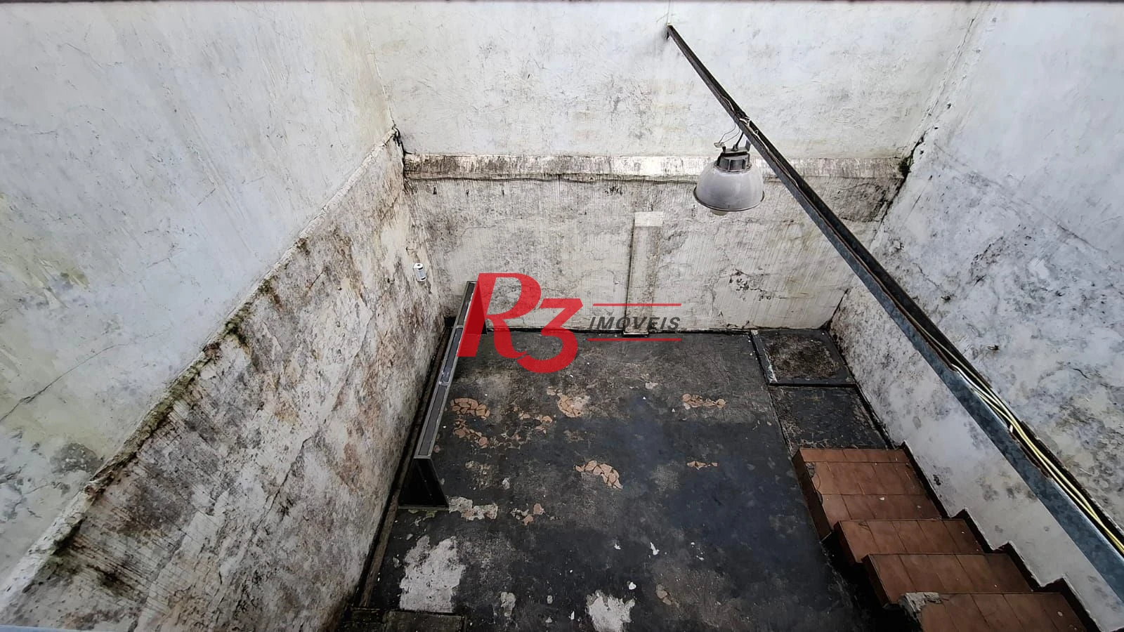 Sobrado com 2 dormitórios para alugar, 250 m² por R$ 5.500,00/mês - Pompéia - Santos/SP