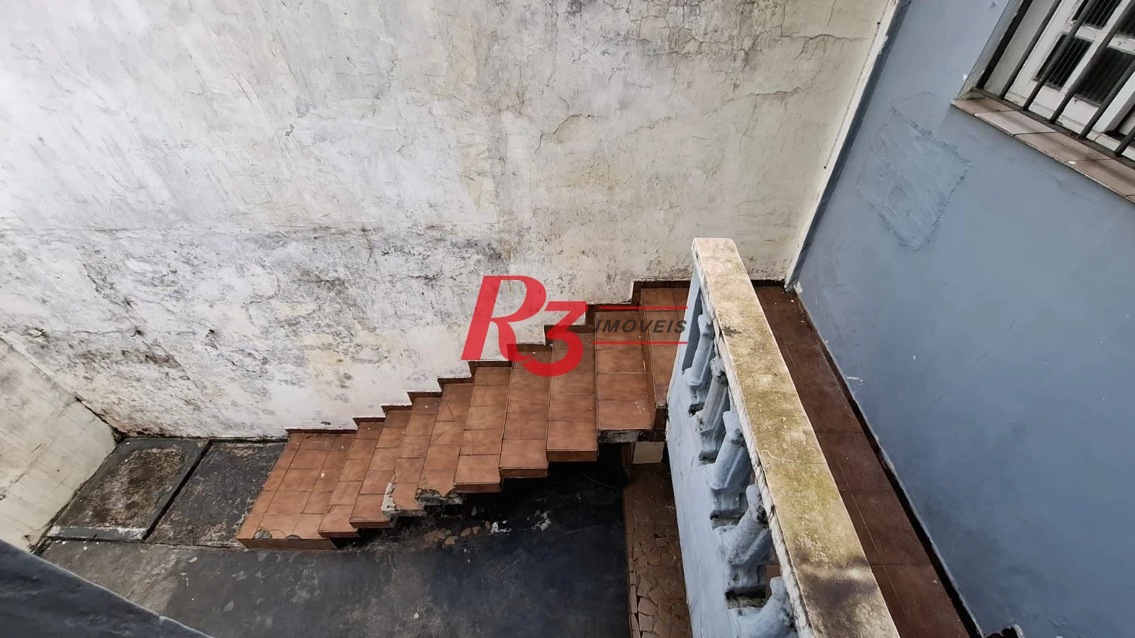 Sobrado com 2 dormitórios para alugar, 250 m² por R$ 5.500,00/mês - Pompéia - Santos/SP