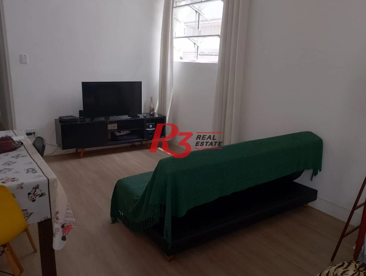 Kitnet com 1 dormitório à venda, 40 m² por R$ 375.000,00 - Gonzaga - Santos/SP