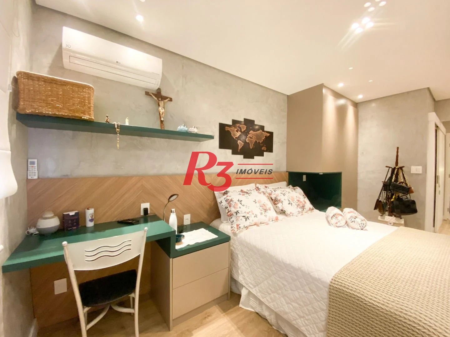 Apartamento à venda, 186 m² por R$ 1.300.000,00 - Embaré - Santos/SP