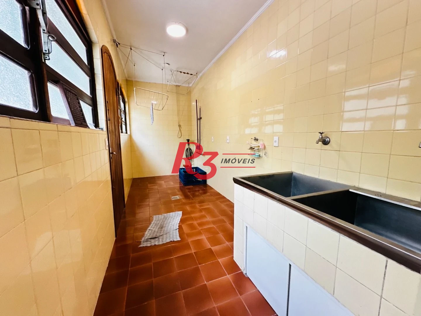 Casa com 6 dormitórios para alugar, 551 m² por R$ 15.000,00/mês - Morro Santa Terezinha - Santos/SP