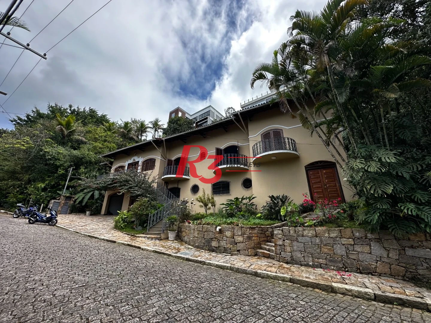 Casa com 6 dormitórios para alugar, 551 m² por R$ 15.000,00/mês - Morro Santa Terezinha - Santos/SP