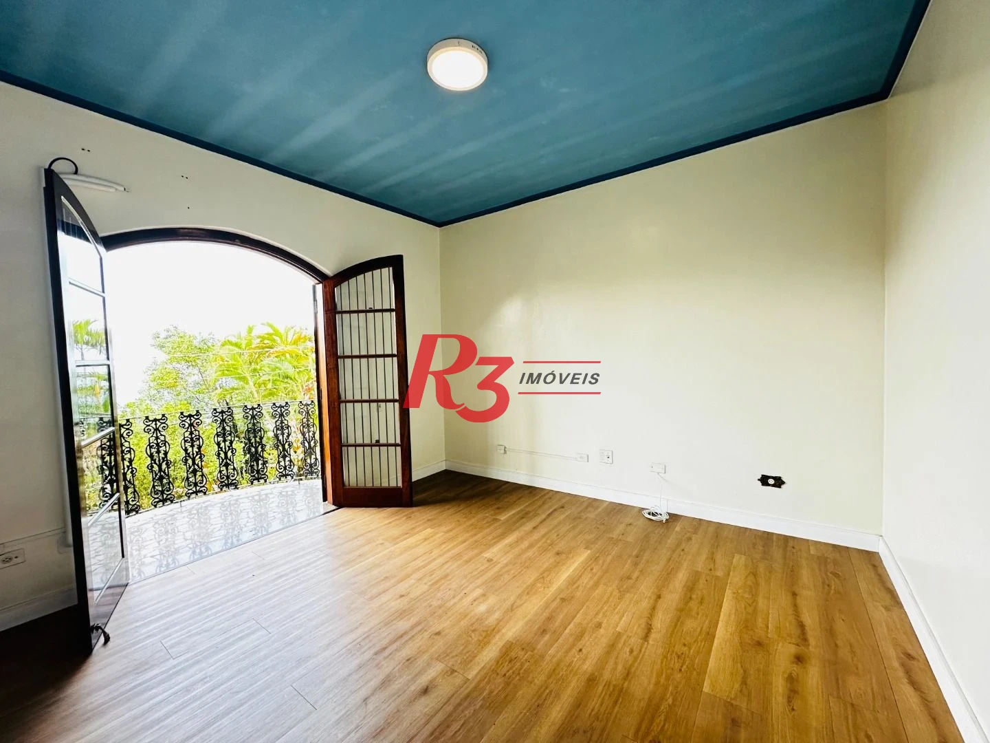 Casa com 6 dormitórios para alugar, 551 m² por R$ 15.000,00/mês - Morro Santa Terezinha - Santos/SP