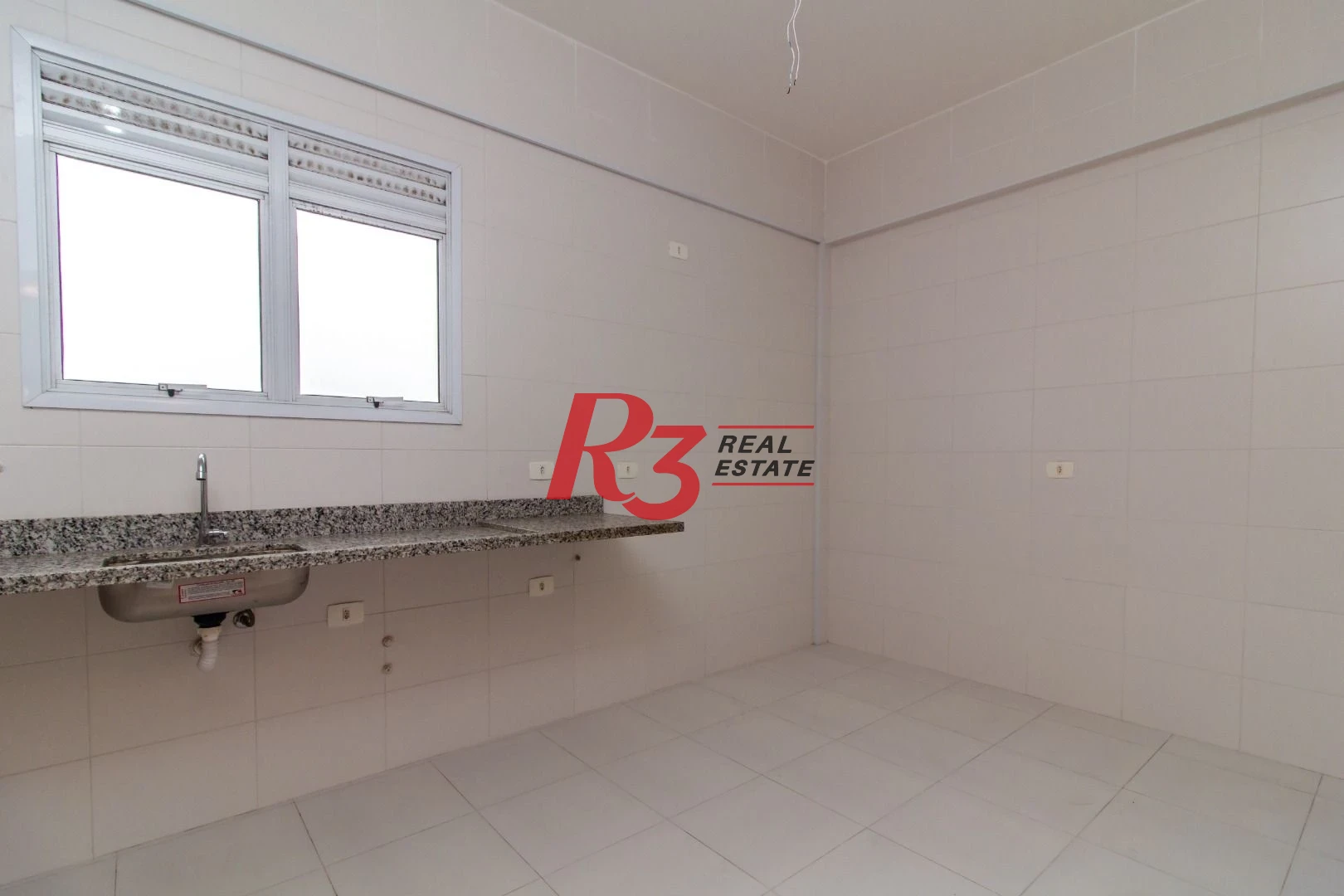 Apartamento Duplex à venda, 131 m² por R$ 989.000,00 - Encruzilhada - Santos/SP