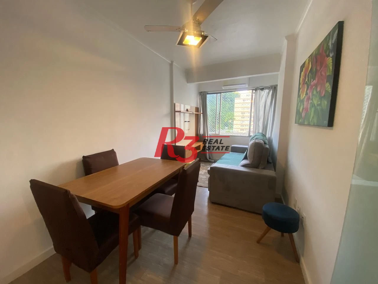 Apartamento com 1 dormitório à venda, 43 m² por R$ 250.000,00 - Itararé - São Vicente/SP