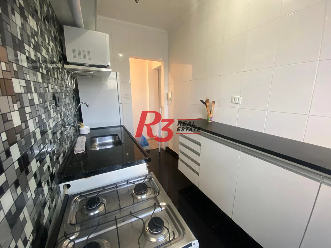 Apartamento com 1 dormitório à venda, 43 m² por R$ 250.000,00 - Itararé - São Vicente/SP