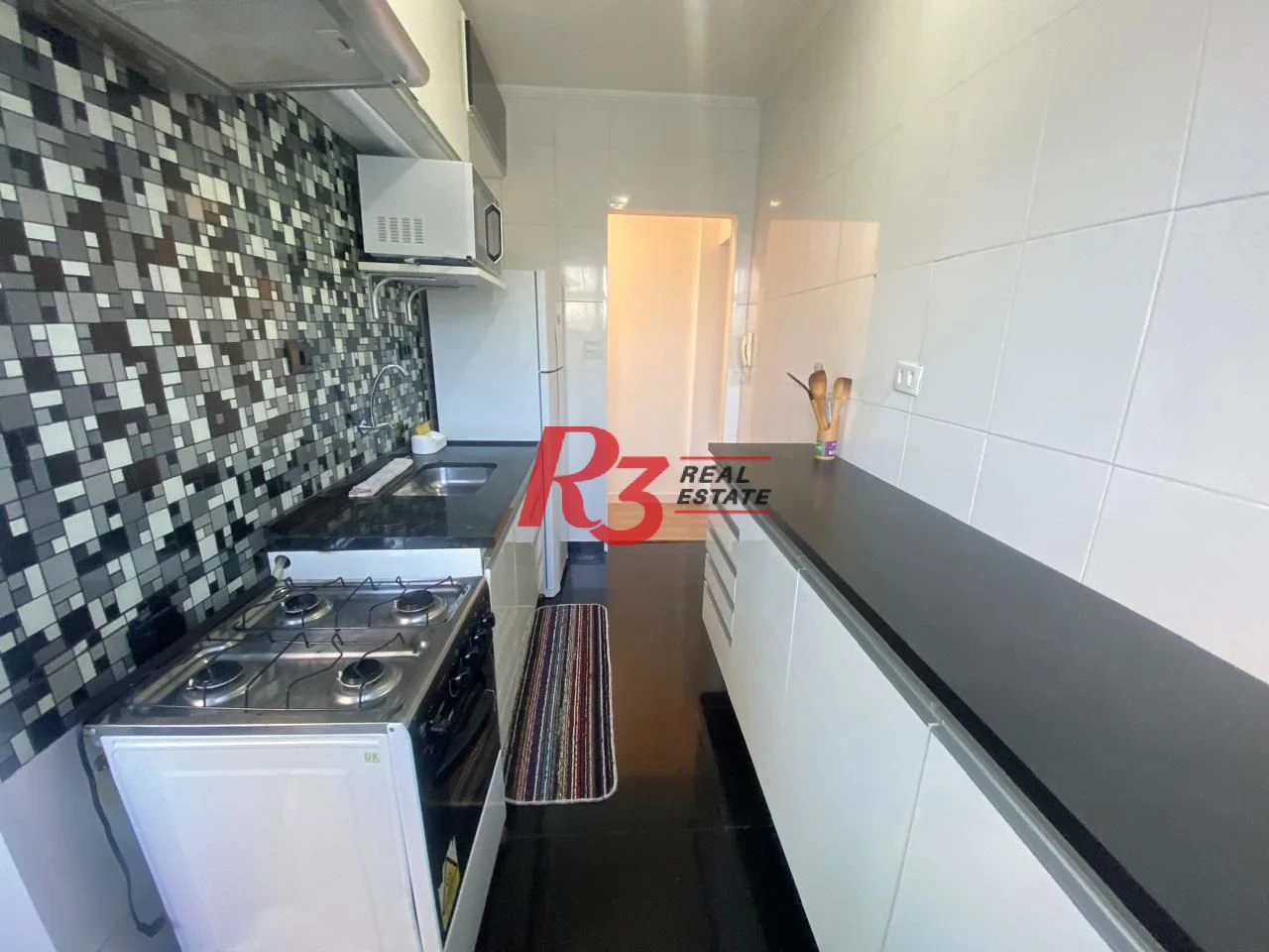 Apartamento com 1 dormitório à venda, 43 m² por R$ 250.000,00 - Itararé - São Vicente/SP