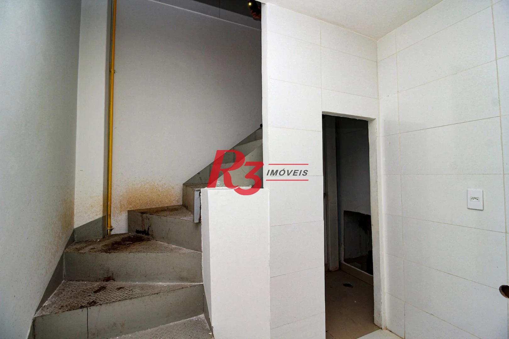 Loja, 107 m² - venda por R$ 700.000,00 ou aluguel por R$ 5.500,00/mês - Gonzaga - Santos/SP