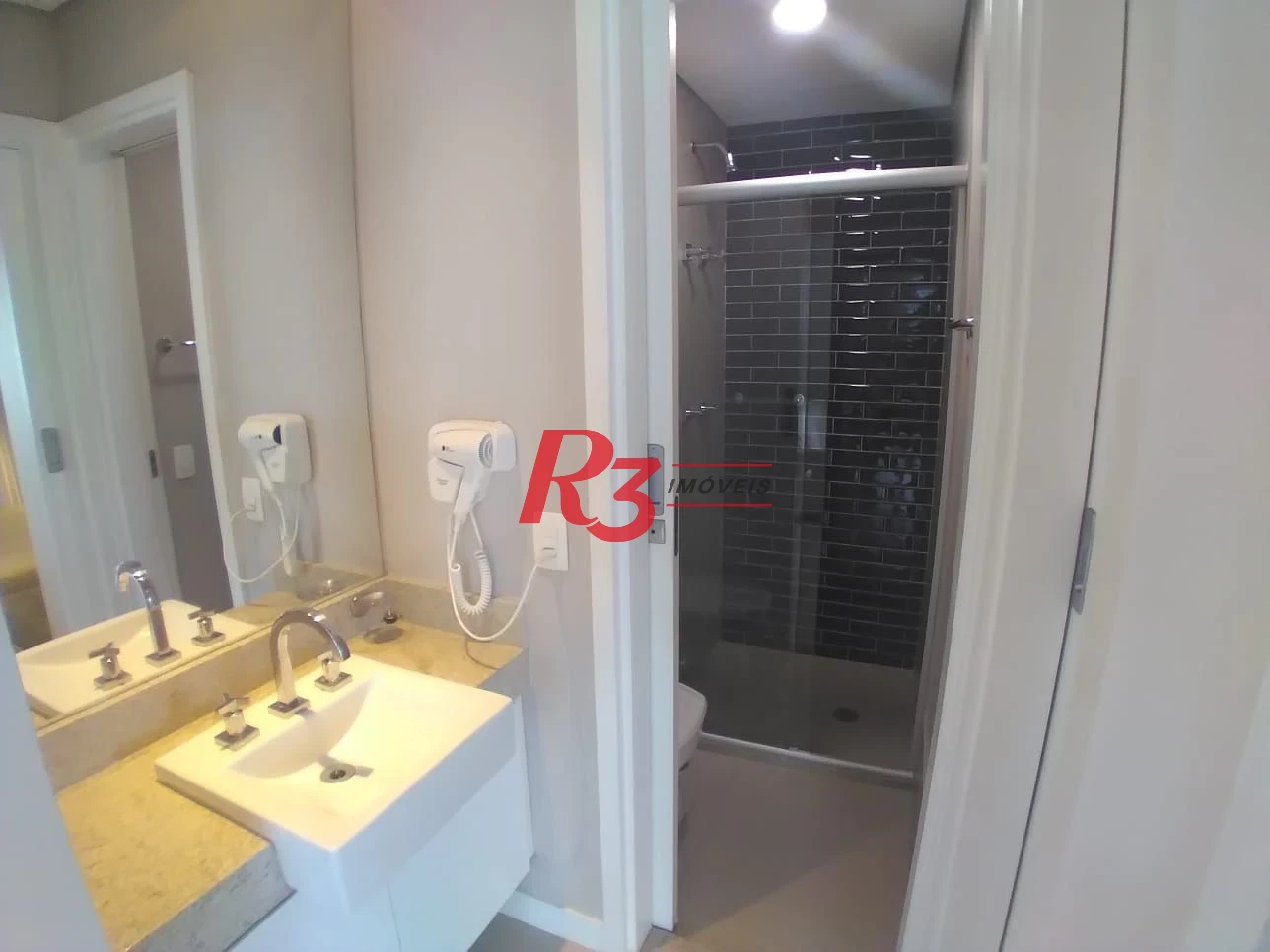 Apartamento com 1 dormitório à venda, 48 m² por R$ 740.000,00 - Pompéia - Santos/SP