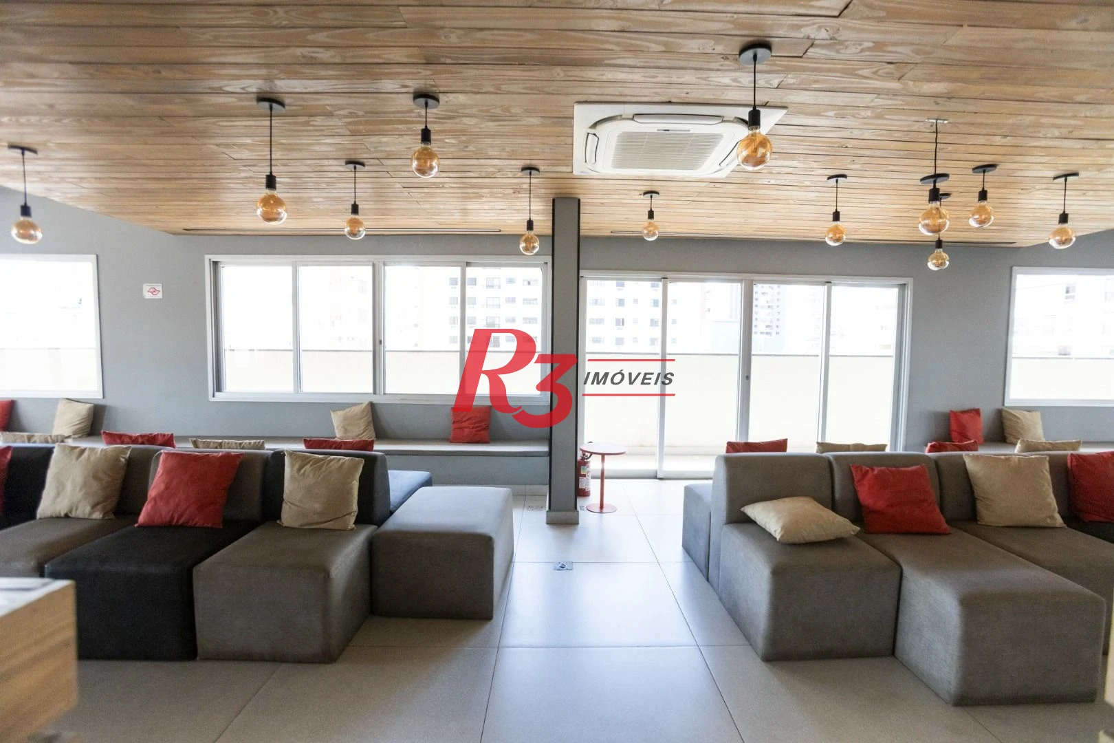 Apartamento com 2 dormitórios à venda, 70 m² por R$ 997.000,00 - Embaré - Santos/SP