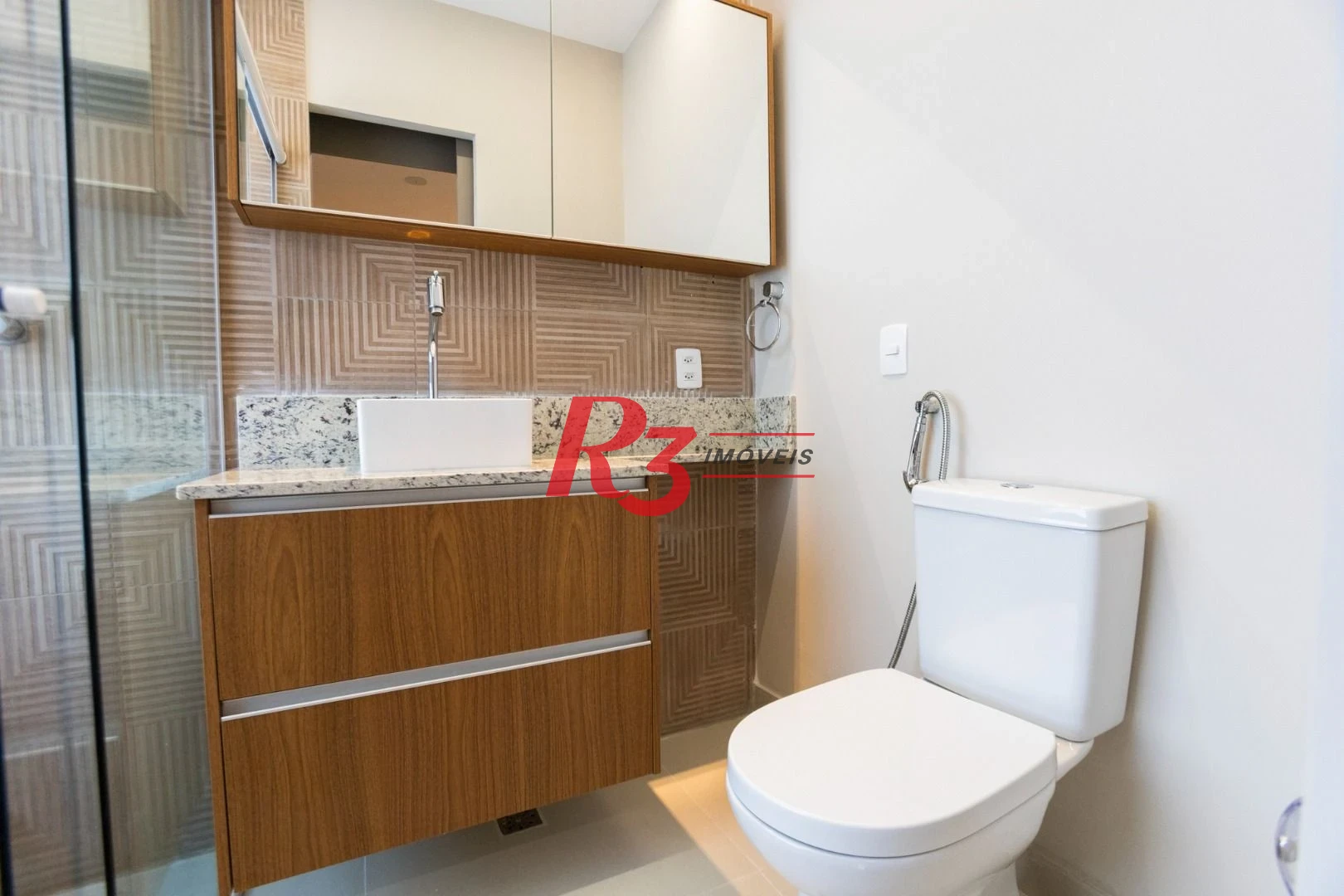 Apartamento com 2 dormitórios à venda, 70 m² por R$ 997.000,00 - Embaré - Santos/SP