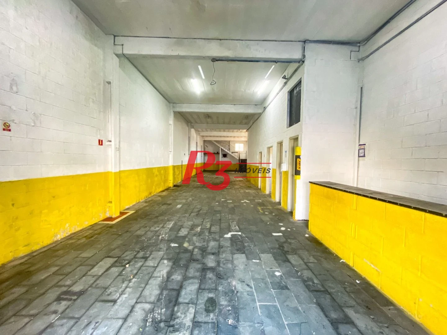Loja para alugar, 320 m² por R$ 5.500,00/mês - Jardim Guassu - São Vicente/SP
