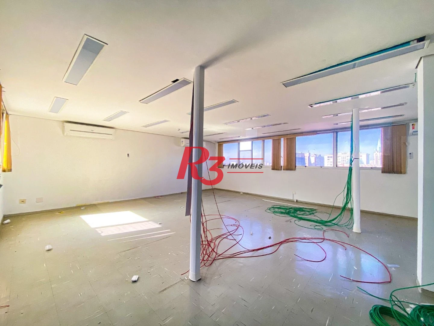 Sala à venda, 152 m² por R$ 608.000,00 - Centro - Santos/SP