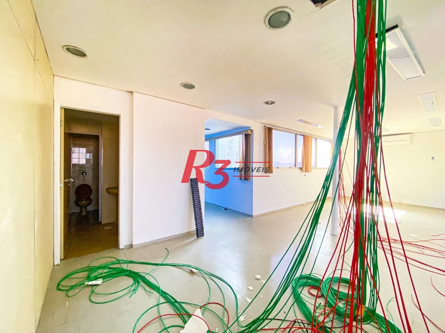 Sala à venda, 152 m² por R$ 608.000,00 - Centro - Santos/SP