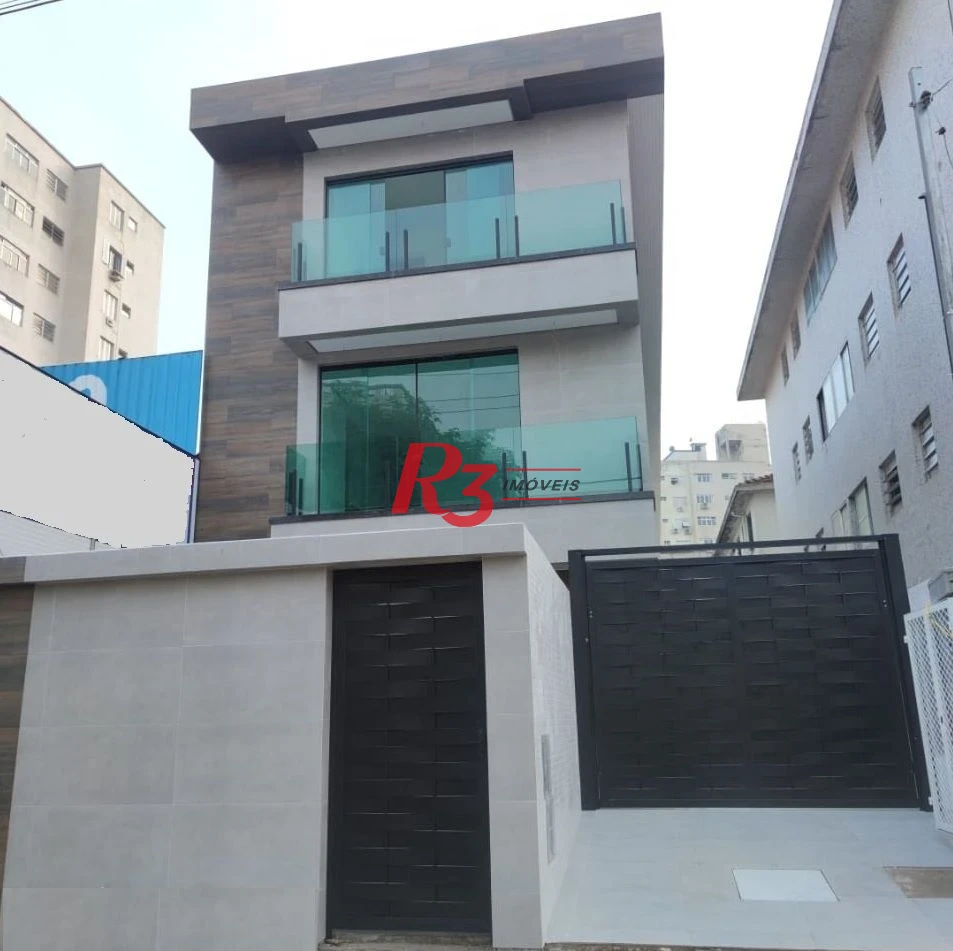 Sobrado com 2 dormitórios à venda, 100 m² por R$ 830.000,00 - Campo Grande - Santos/SP