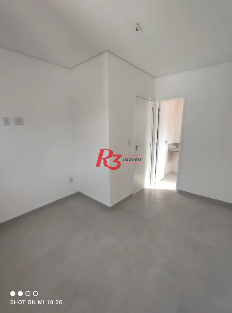 Sobrado com 2 dormitórios à venda, 100 m² por R$ 830.000,00 - Campo Grande - Santos/SP