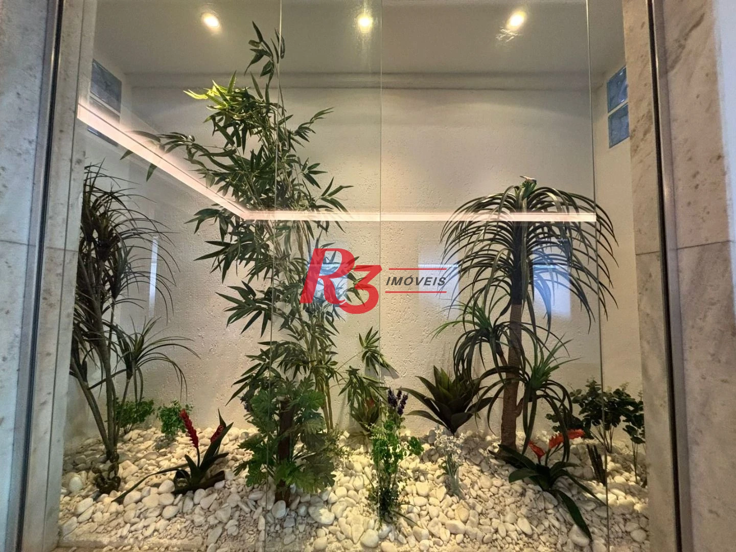 Apartamento para alugar, 115 m² por R$ 5.647,00/mês - Gonzaga - Santos/SP